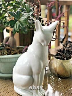 ART DECO CAT Hirado Mikawachi ware CELADON GLAZE OKIMONO 12 STATUE POTTERY