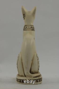 Amazing Ancient Egyptian Cat Bastet goddess of protection with the scarab