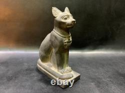 Ancient Egyptian cat Bastet goddess statue hand-carved Bastet statue for home