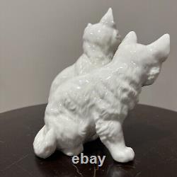 Antique HUTSCHENREUTHER Selb Porcelain White Kittens Figurine Germany