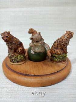 Antiques A cat and 3 tiger Sculpture Home and office decoration is a rare piece