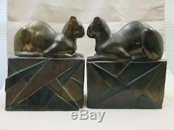 Art Deco Geometric Design Base Sphinx Looking Cats Pompeian Bronze Bookends