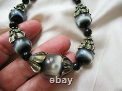 Art Deco Neiger Egyptian Revival Flower Caps Cats Eye Glass Vintage Necklace