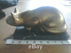 Art Deco Solid Brass Cat on Marble Base Crouching Heavy 2.5kg approx