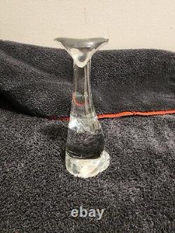 Baccarat Crystal Elegant Modern Cat Art Deco Style Glass Titled Figure of a Cat