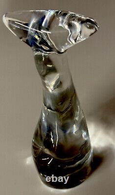 Baccarat Crystal Elegant Modern Cat Art Deco Style Glass Titled Figure of a Cat