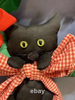 Black Cat In Floral Wreath Vintage 1960's Art Deco, Pop Art, RARE 14 w, 15