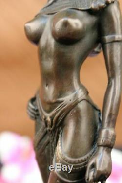 Egypt Nude Queen Cleopatra And Big Cat Bronze Art Deco by Lost Wax Method Figure