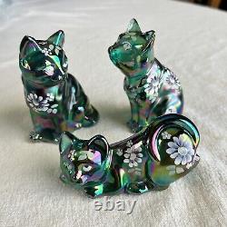 Fenton Art Glass Cat Figurine 3 Piece Set Cats Spruce Green Carnival 687/1950