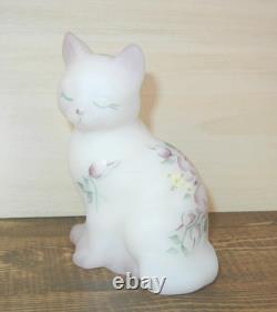 Fenton Art Glass Fenton Rose Garden Sitting Cat Artist Signed