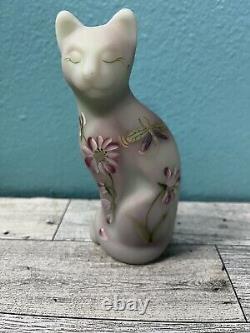 Fenton Art Glass Stylized Cat Lotus Mist Burmese Limited Ed #1847/4750
