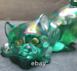 Fenton Glass Pouncing Green Iridescent Painted Cat Signed D. Cutshaw