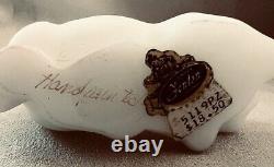 Fenton Pouncing Kitten /Cat White Satin 1985 Peach Meadow Blooms Vintage