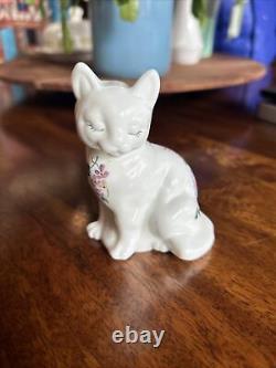 Fenton Solid White Sitting Cat Figurine Painted Floral Art Deco Kitten Signed