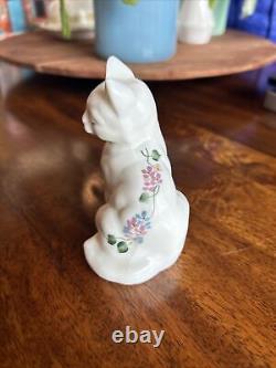 Fenton Solid White Sitting Cat Figurine Painted Floral Art Deco Kitten Signed