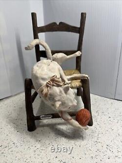GIUSEPPE ARMANI Playful Hairless Cat Playing yarn hanging off chair ITALY statue