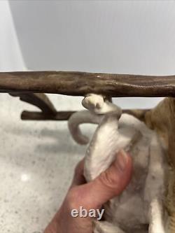 GIUSEPPE ARMANI Playful Hairless Cat Playing yarn hanging off chair ITALY statue