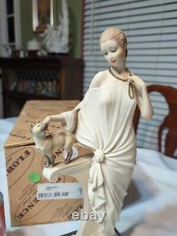 Giuseppe Armani Lady with Cat, Danielle 0436F Figurine withbox From Italy