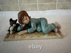 Goebel Germany Vintage Porcelain Figurine Statue Girl with Cat Martin Marked