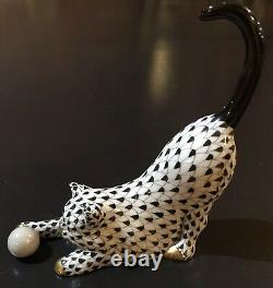 HEREND Hungary Porcelain Cat Kitten Ball Tail Up Gold Black Fishnet Figurine m