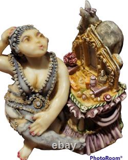 Harmony Kingdom Clair De Lune Collection Josephine And Cat Crushed Marble Ltd Ed