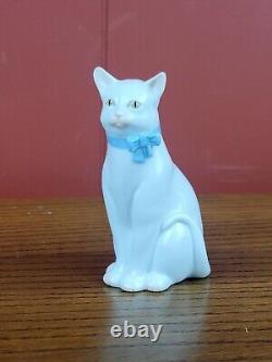 Herend Hungary Handpainted Porcelain Sitting White Cat With Blue Bow Figurine