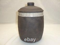 Incised Cat Moon Jar Bill Billy Ray Mangham Cool Funky Pop Folk Art Deco