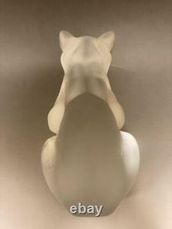 LALIQUE Cat lying down Signed Crystal Glass Object / Figurine / Antique