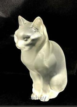 LALIQUE Sitting cat Crystal Glass Object / Figurine / Antique