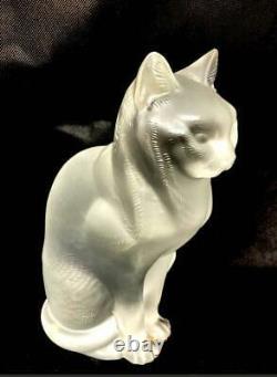 LALIQUE Sitting cat Crystal Glass Object / Figurine / Antique