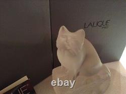 Lalique Cat Figurine On Clear Frosted Base Signed Made In France New