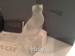 Lalique Cat Figurine On Clear Frosted Base Signed Made In France New