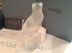 Lalique Cat Figurine On Clear Frosted Base Signed Made In France New