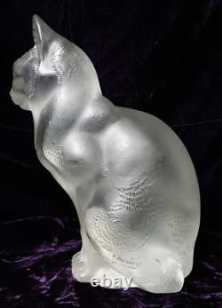 Lalique Frosted Crystal Sitting Cat Abused Missing Toes But Elegant As-Is 6.25Lb
