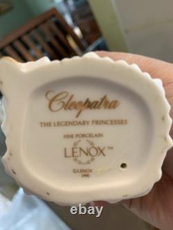 Lenox CLEOPATRA Cat And Bench Legendary Princesses 24 Karot Gold trim