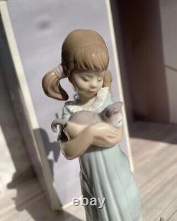 Lladro Vintage Porcelain Figurine Statue Girl with Cats Figure Spain Marked Deco
