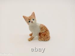 Lot of 4 miniature Kitten Cat ceramics figurine animals porcelain valentine gift