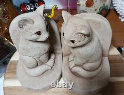 Made In England Pair Of Sandy Brown Sculpture Concrete Kitty Cat Bookends 7 × 4