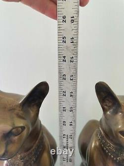 Magnificent Pair of French 20th century Art Deco bronze Egyptian Revival cats C