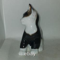 Prof Theodor Karner #1119 Cat Kitten Figurine Bavaria Germany porcelain 5EUC R