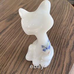 RARE Fenton HAPPY CAT White Milk Glass Glossy HP Butterfly 6 EXCELLENT #K5277M4