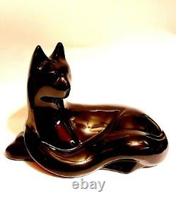 ROYAL HAEGER Pottery Gloss Black Ceramic Reclining Cat Statue