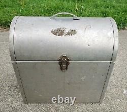 Rare Antique Vintage Art Deco Metal Cat Dog Pet Animal Carrier Columbia Chemical