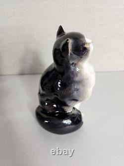 Royal Doulton Black White Seated Persian Cat HN 999 England Bone Chine Figurine