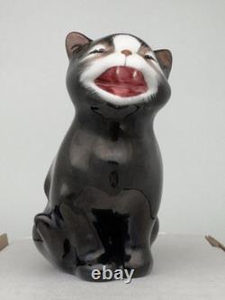 Royal Doulton K-12 Lucky Cat Figurine, Bone China, Made in England