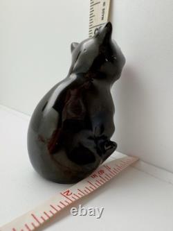 Royal Doulton K-12 Lucky Cat Figurine, Bone China, Made in England