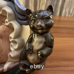 Royal Doulton Large Character Jug D6842 The Cook & The Cheshire Cat 6860 RD