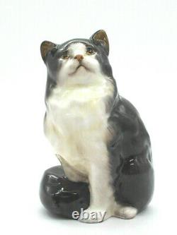 Royal Doulton Persian Black & White Cat HN999 RW 1930 1985