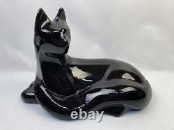 Royal Haeger Pottery Reclining Cat Figure #6063 1992 Excellent Condition RARE