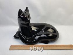 Royal Haeger Pottery Reclining Cat Figure #6063 1992 Excellent Condition RARE